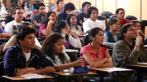 9 temas clave para la formación superior pedagógica. Ley nº 30512. Ley de institutos y escuelas de educación superior y de la carrera pública de sus docentes.