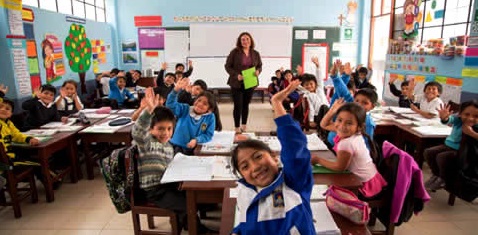 Minedu: 138 mil docentes ya aplican nuevo Currículo Nacional en más de 11 mil instituciones educativas