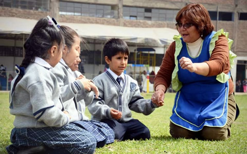 Seis UGEL destacan por sus buenas prácticas de gestión educativa