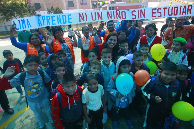 Colegios abren turnos para acoger a escolares que no alcanzaron vacantes