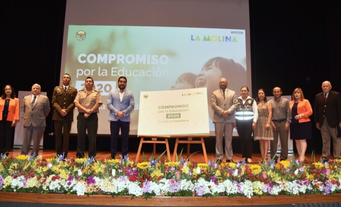 DRELM: Firman compromiso por la educación 2020 para promover escuelas de ciudadanía