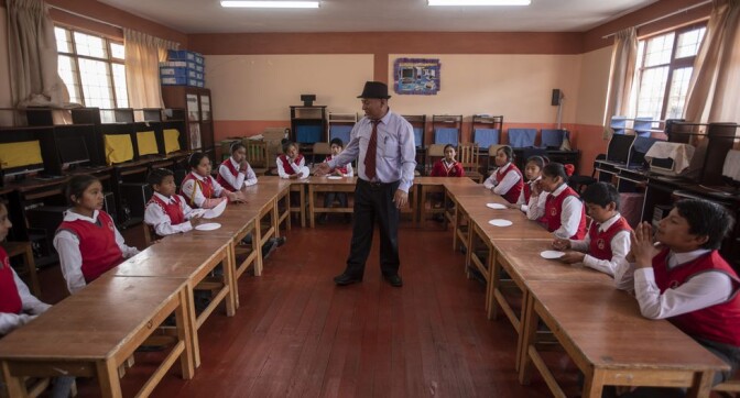 Minedu autoriza el inicio de clases presenciales en zonas rurales a partir del 1 de julio