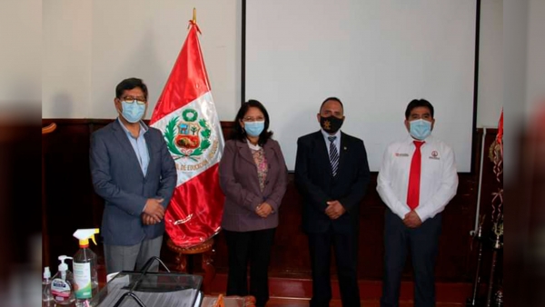 Ayacucho: presentan a nuevo director de educación